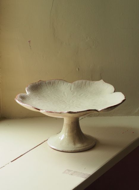 Helebore fruit plate